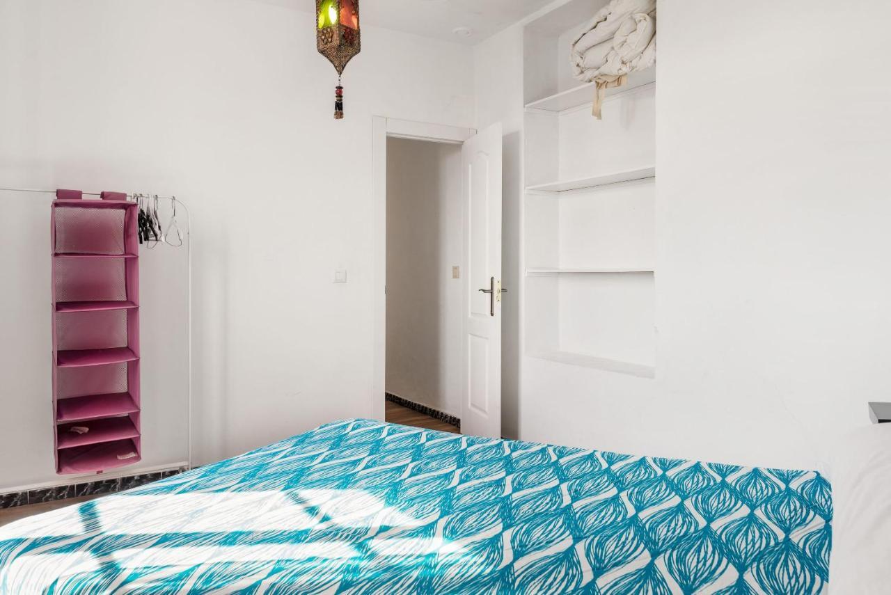 Apartamentos Calesas Кадис Екстериор снимка