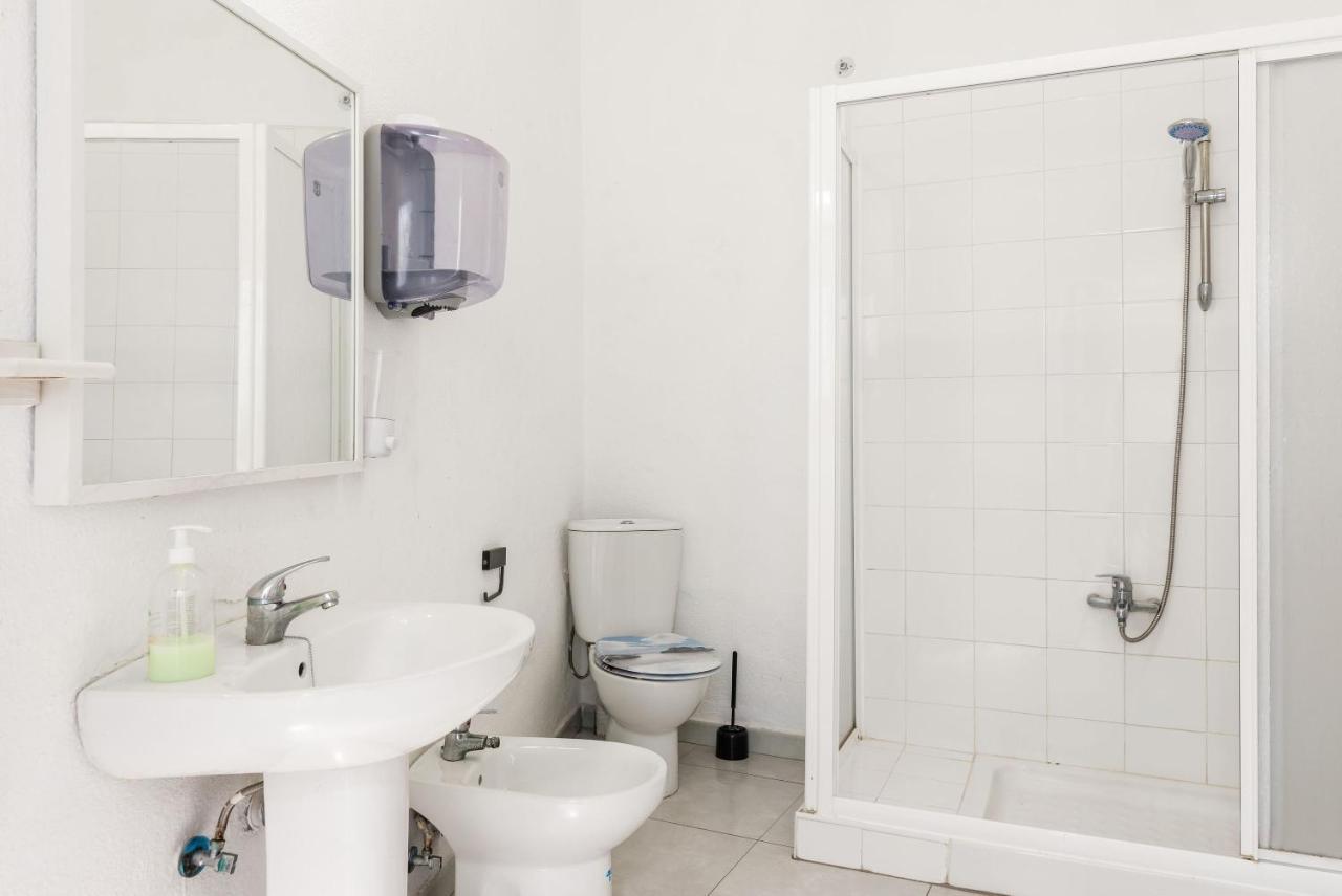 Apartamentos Calesas Кадис Екстериор снимка